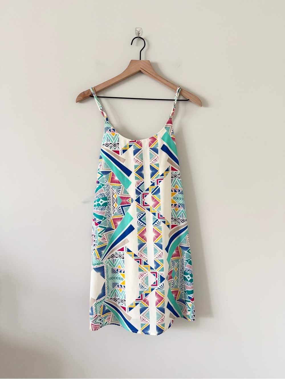 vestique White Multicolor Geometric Spaghetti-Strap Mini Dress Size S